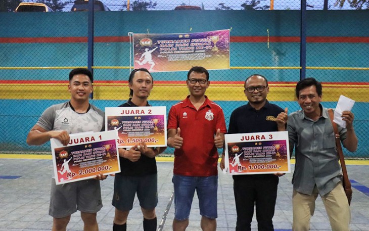Pemberian pembinaan untuk juara