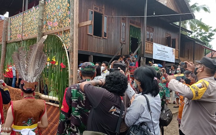 Peresmian Rumah Adat Betang