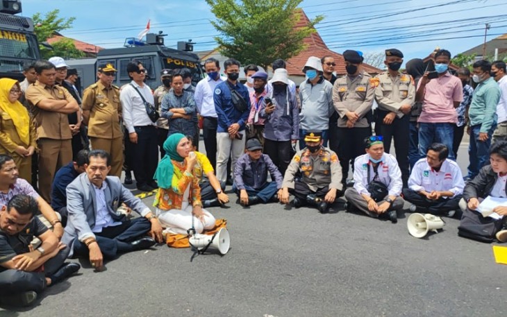 Aksi Damai KAMMI di DPRD Provinsi Bengkulu