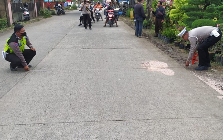 Polisi saat Olah TKP 