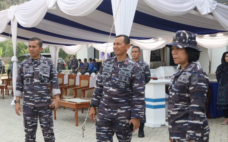 Danlantamal V Brigjen TNI Marinir Joni Sulistiawan, S. H., M. Han Tinjau Kesiapan Acara Peresmian Lanal Pacitan 