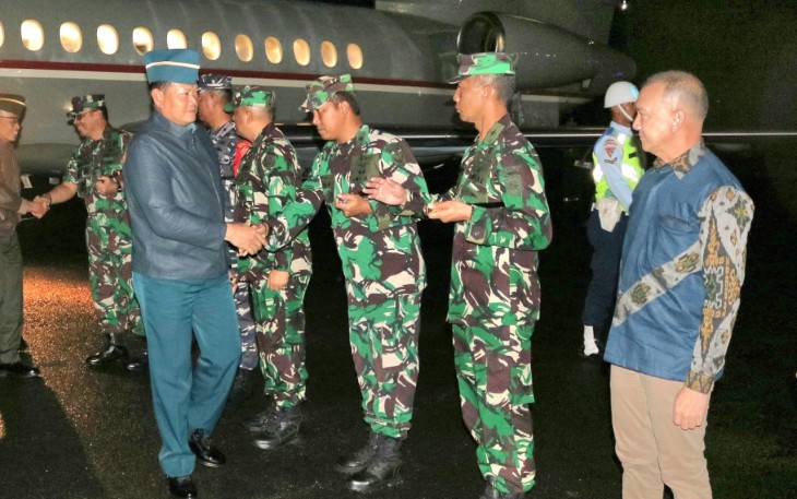 Kedatangan Panglima TNI disambut Oleh Danlanud Raden Sadjad Natuna