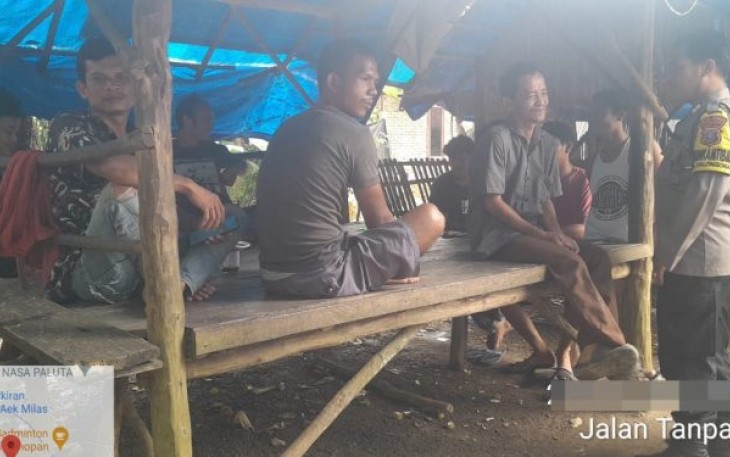 Bhabinkamtibmas, Aiptu S Pulungan, begitu intens menyampaikan nasehat ke para pemuda agar menjauhi dan menghindari narkoba