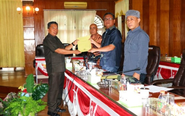 Rapat Paripurna Dalam Acara Penyampaian Laporan Reses DPRD Kabupaten Asahan Tahap III Per Daerah Pemilihan Tahun 2023