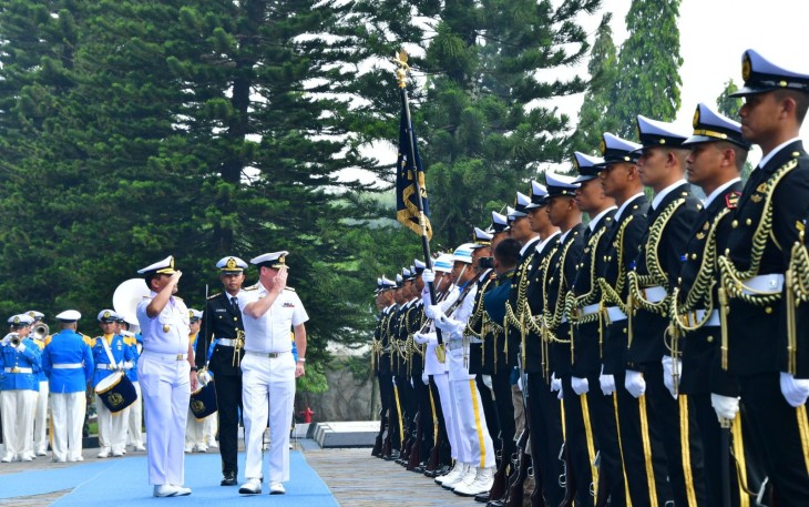 Kepala Staf Angkatan Laut (Kasal) Laksamana TNI Muhammad Ali menerima kunjungan kehormatan dari Chief of Navy Australia Vice Admiral Mark Hammond