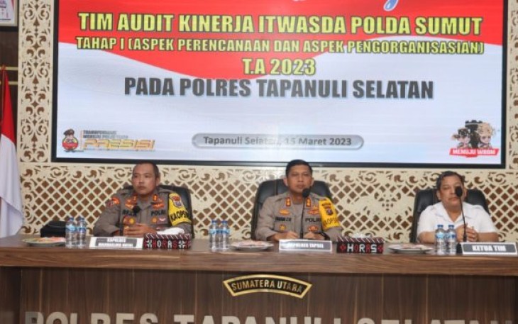 Itwasda Polda Sumatera Utara (Sumut), kembali menggelar audit kinerja tahap pertama tahun 2023 pada Polres Tapanuli Selatan (Tapsel), Rabu (15/3/2023) pagi. Itwasda Polda Sumut menggelar audit kinerja di Aula Pratidina Mako Polres Tapsel