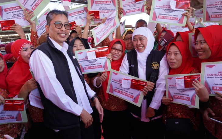 Pemprov Jatim Kolaborasi dengan Bank Jatim Salurkan BLT