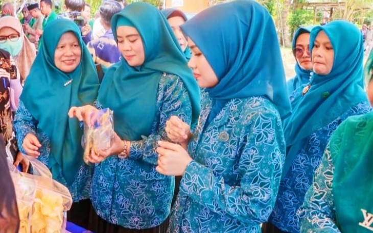 Ketua TP PKK Bintan Bangga Akan Dasa Wisma Mawar