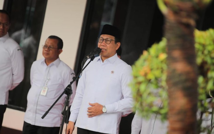 Menteri Desa Pembangunan Daerah Tertinggal, dan Transmigrasi (Mendes PDTT), Abdul Halim Iskandar mengajak jajarannya agar bekerja maksimal dalam menuntaskan tugas dan tanggung jawab sebelum memasuki tahun baru 2024