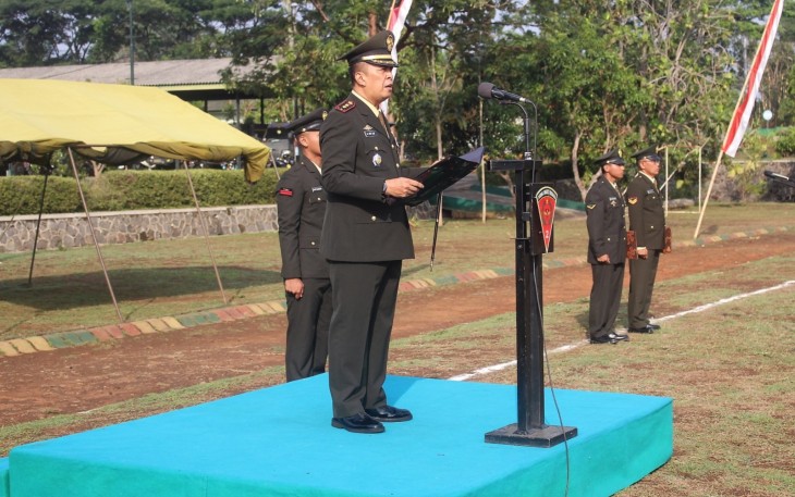 Satuan Yonkes 2/Yudha Bhakti Husada Gelar Upacara Peringatan Hari Pahlawan