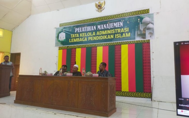Pelatihan Manajemen Tata Kelola Administrasi Lembaga Pendidikan Islam
