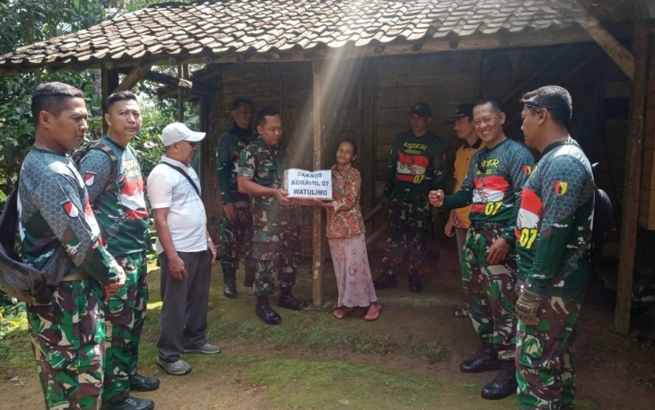 Baksos Koramil 0806/07 Watulimo