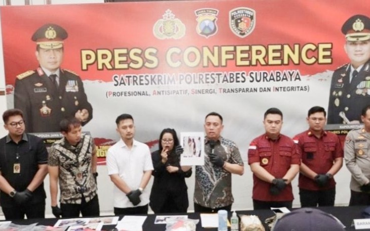 Konferensi Pers Polrestabes Surabaya 