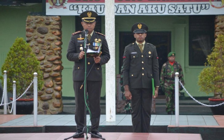 Dandim 1710/Mimika Letkol Inf Dedy Dwi Cahyadi melaksanakan upacara perigatan hari lahir Pancasila ke-78