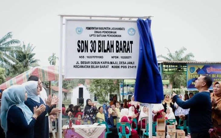 Sekolah Dasar Negeri 30 Bilah Barat saat Diresmikan Bupati Labuhanbatu 