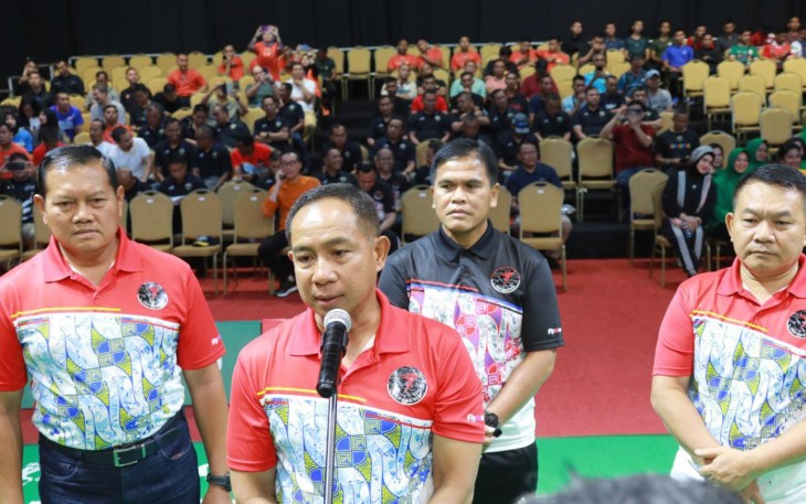 Kasad Jenderal TNI Agus Subiyanto, saat membuka Gelaran Kasad Cup Badminton Exhibition Match 2023 di Hall Arena Gelora Bung Karno (GBK), Minggu (29/10/2023)