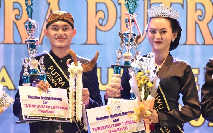 Rizqi Pratama dan Jhenar Agustina Putri saat dinobatkan sebagaii Putra Putri Lawu Duta Wisata Karanganyar 2023, di Gedung Kebudayaan kabupaten setempat, Kamis (13/7/2023) malam