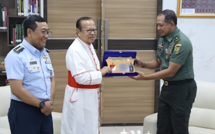 Uskup Agung Mgr Ignatius Suharyo Hardjoatmojo 