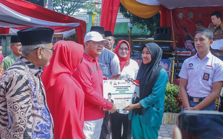 Pemprov Bengkulu bersama BAZNAS Salurkan Bantuan