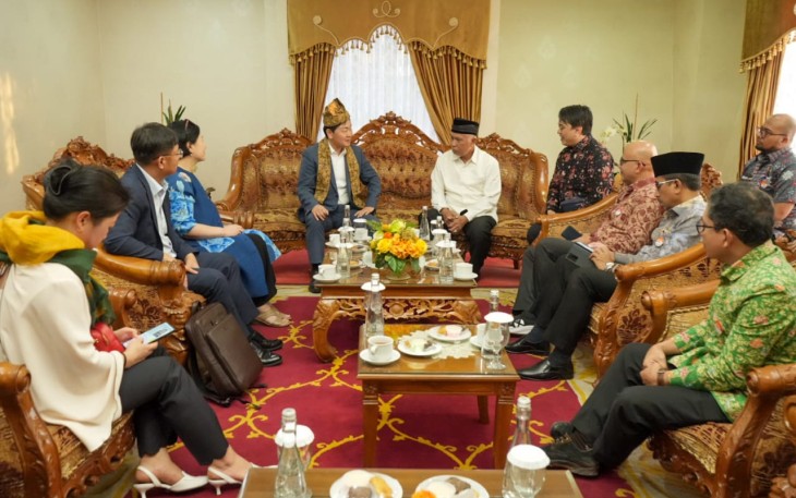 Gubernur Sumbar, Mahyeldi Ansharullah, menyambut kedatangan Gubernur Jeollabuk-Do, Korea Selatan.