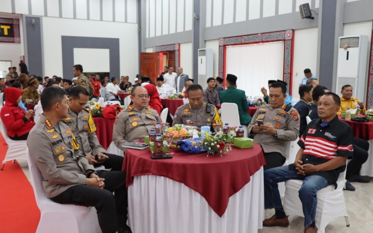 Kapolrestabes Medan saat Hadiri Deklarasi Pemilu Damai Tahun 2024 di Polda Sumut 