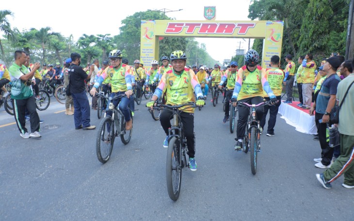 Bupati Kabupaten Asahan Gowes Bersama 