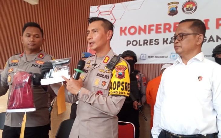 Konferensi pers di Mapolres Karanganyar, Senin (13/11/2023), terkait kasus percobaan perampokan salah satu mini market di kawasan Jalan Lawu Timur, Bejen, Karanganyar.
