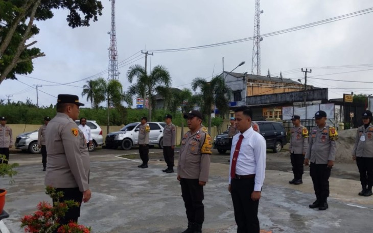 Apel Pagi Kapolsek Belitang Tiga Berikan Arahan Pada Personel 