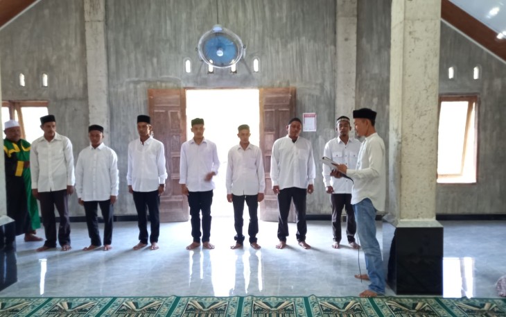 Pelantikan Perangkat Desa Seuneubok Buloh IDI Tunong  Berjalan Sukses
