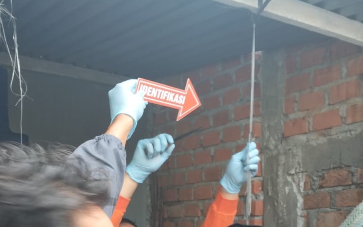 Tempat Kejadian Perkara Gantung Diri 