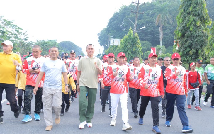 Bupati Asahan Lepas Gerak Jalan Santai Meriahkan HUT ke 78 RI