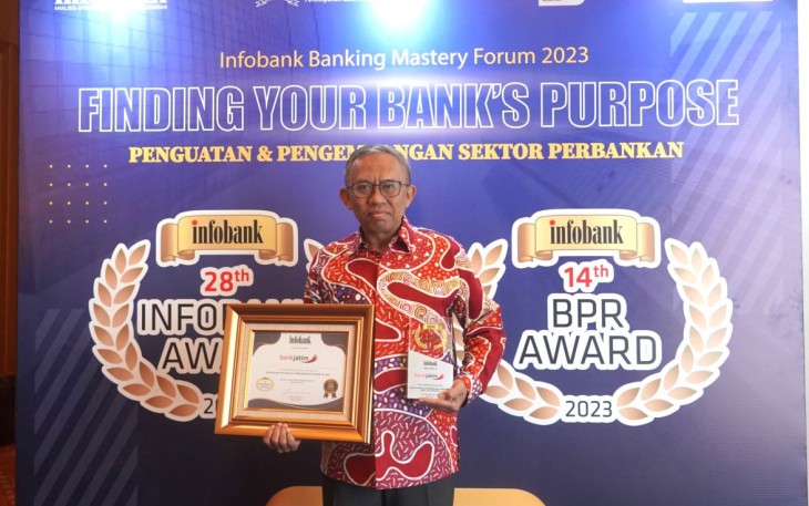 Bank Jatim Raih Penghargaan Infobank Award 2023