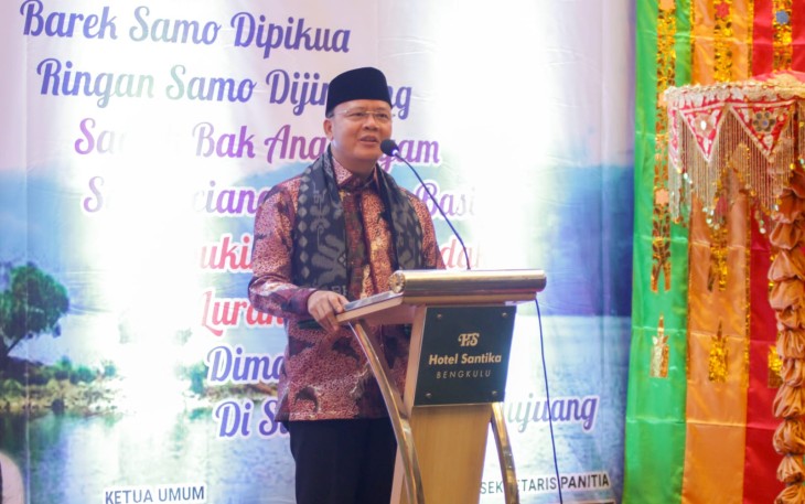 Gubernur Bengkulu Rohidin Mersyah        
