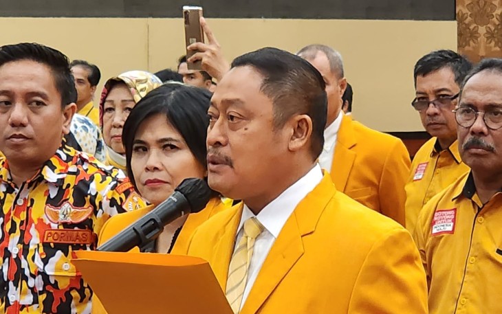 Ketua MKGR Jatim Lantik 4 Ormas Serentak