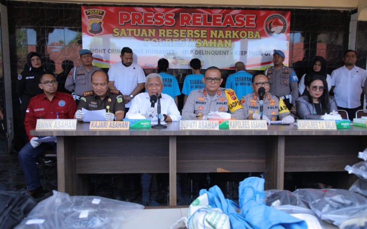 Bupati Asahan Ikuti Press Release Penangkapan Pelaku Pengedar Narkoba