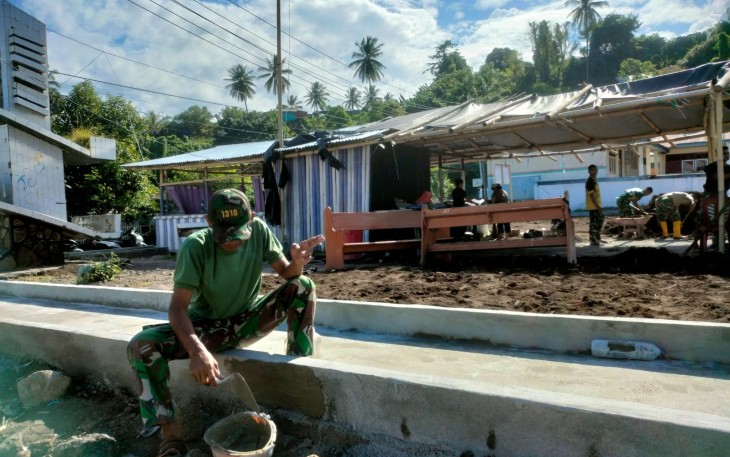 Pengacian Pengerjaan Sarana Olahraga Oleh Satgas TMMD Ke-116 Kodim 1310/Bitung Capai 80 Persen