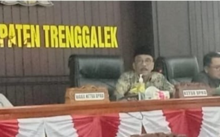 Situasi rapat Banggar DPRD Kabupaten Trenggalek, bersama TAPD