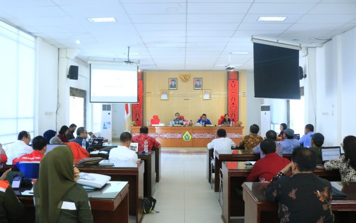 Bupati Samosir saat Buka FGD Penataan Kawasan Water Front City Pangururan dan Kawasan Tele