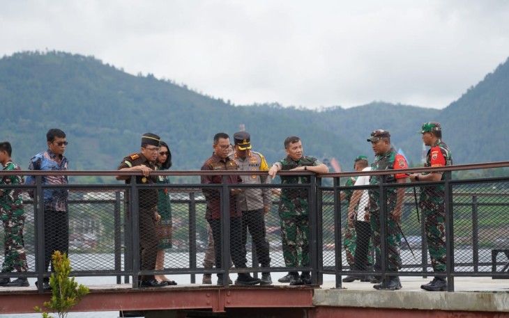 Pangdam I/BB Didampingi Danrem 023/KS Lakukan Final Check Pengamanan Aquabike Jetsky World di Balige