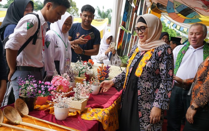 Derta Rohidin Apresiasi Kreativitas dan Semangat SMAN 1 Seluma