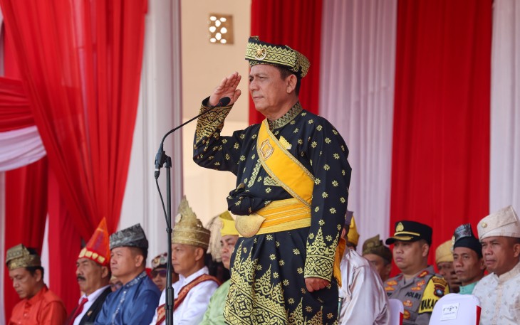 Gubernur Kepri H Ansar Ahmad   