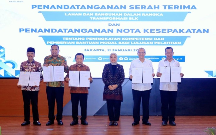 Mennaker Ida Fauziyah, mengapresiasi Pemkab 50 Kota komitmen turunkan angka pengangguran.