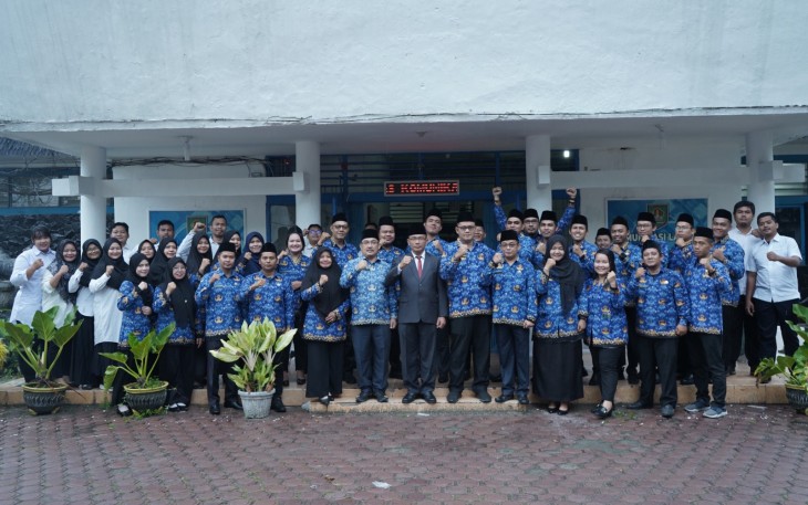 Dinas Kominfo Kabupaten Asahan Gelar Upacara Pengibaran Bendera Peringati HUT ke-78 RI 