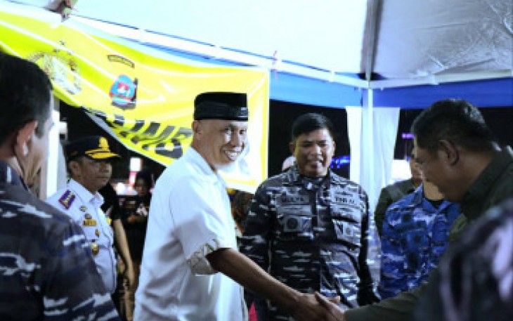 Gubernur Sumatra Barat Mahyeldi bersama forkopimda memantau suasana di Kota Padang menjelang pergantian tahun.