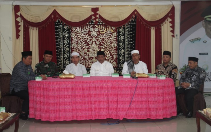 Dandim 1001/HSU-BLG Beserta Forkopimda Hulu Sungai Utara saat Silaturahmi dengan Para Ulama dan Tokoh Masyarakat 