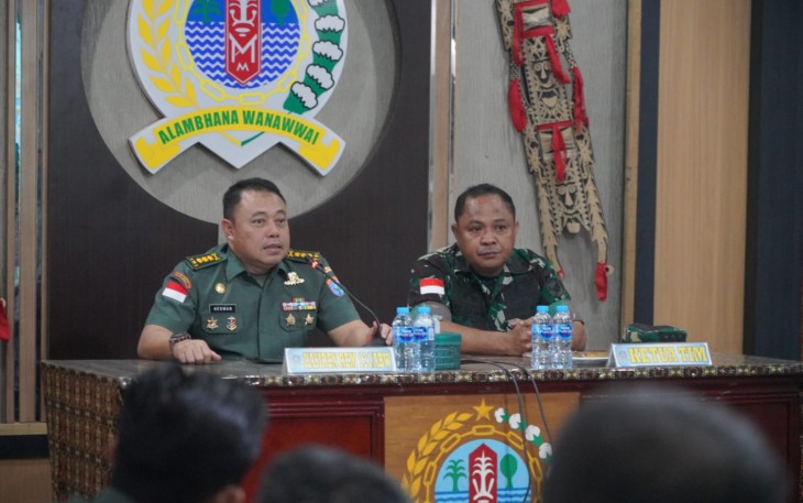 Korem 121/ABW saat Terima Tim Pengendali Program Kerja dan Anggaran dari Kodam XIII/Tpr