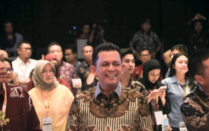 Gubernur Kepri H Ansar Ahmad  