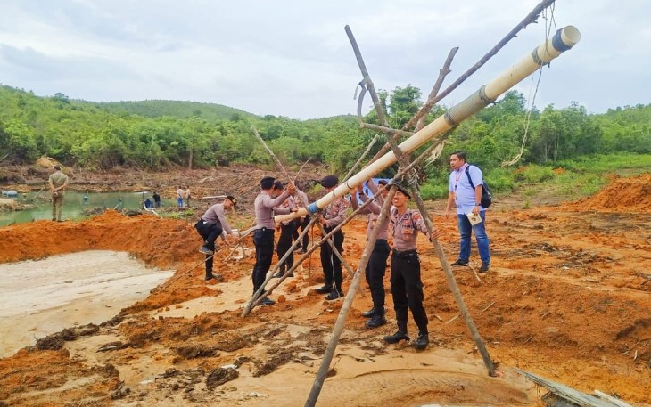 Operasi gabungan mendatangi beberapa tempat yang digunakan untuk penambangan pasir illegal, Kamis (20/7/2023).