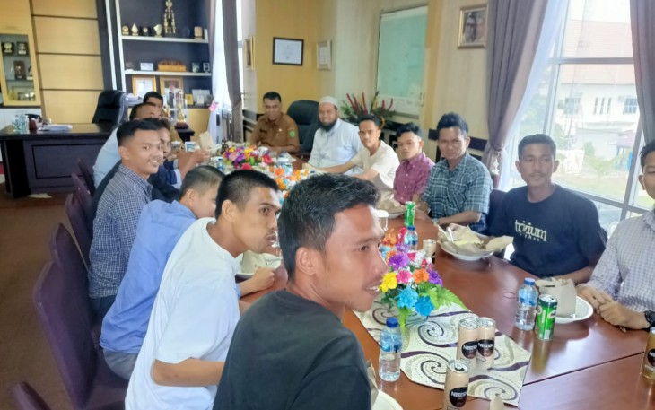 Silaturahmi Tim Garex FC dari Pulau Midai 