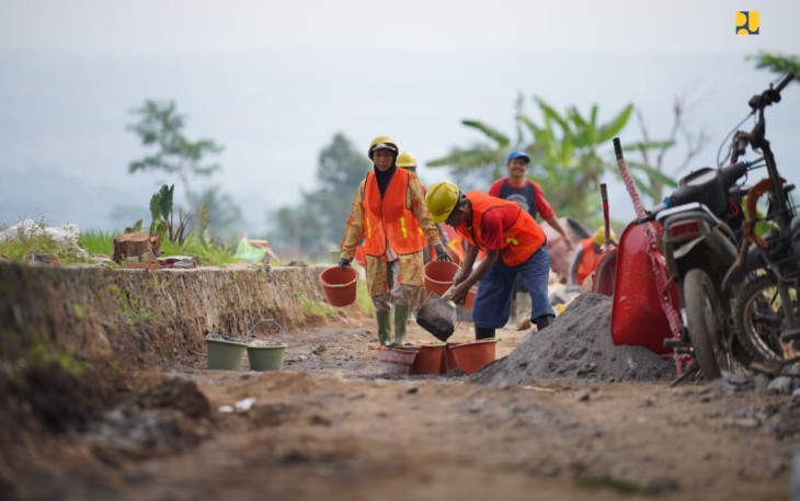Dalam Lima Tahun Program Padat Karya PISEW Kementerian PUPR Jangkau 5.090 Lokasi